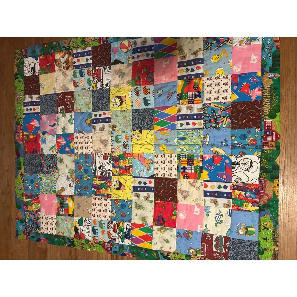 Patchwork Quilt 34x46 Multi Character SpongeBob Garfield Kids
